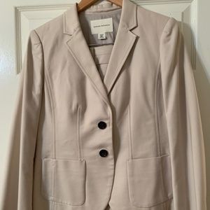 Beautiful Banana Republic suit - size 12P